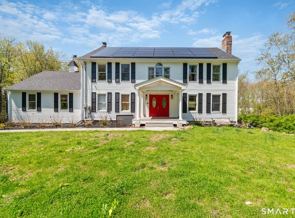 225 Bethmour Road, Bethany, CT 06524