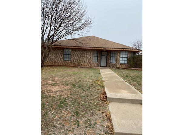 2402 Idlewilde Dr, Midland, TX 79707