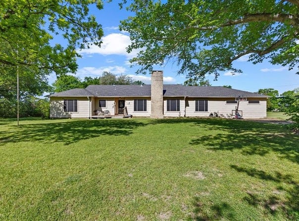 1905 Agnew Street, Bonham, TX 75418