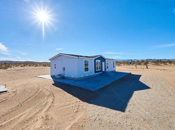 59575 Stearman Road, Landers, CA 92285