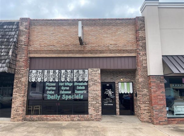 916 Manvel Avenue, Chandler, OK 74834
