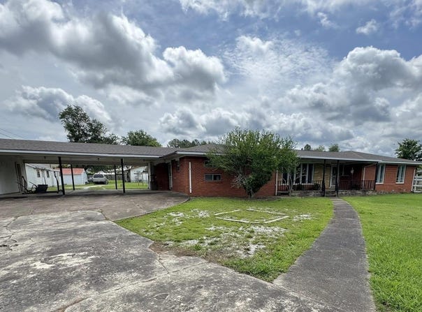 203 N Bayou, Mountain View, AR 72560