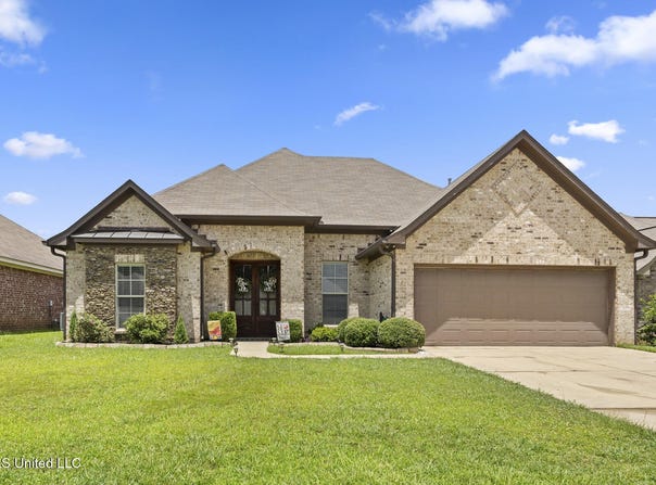 131 Greenfield Ridge Drive, Brandon, MS 39042