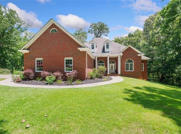106 Shalea Lane, Ball Ground, GA 30107