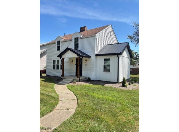 322 N Butler Street, Baltic, OH 43804
