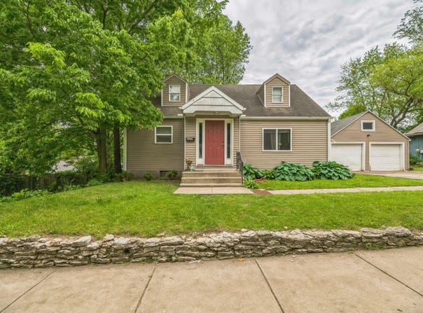 1226 Kinyon Street, South Bend, IN 46616-1725