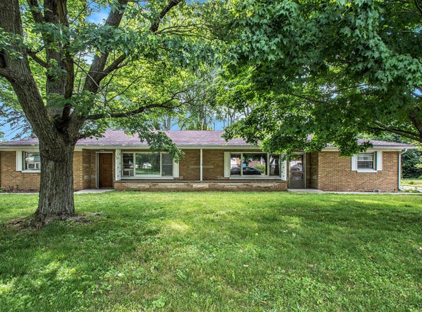 157 Elvern Drive, Coloma, MI 49038