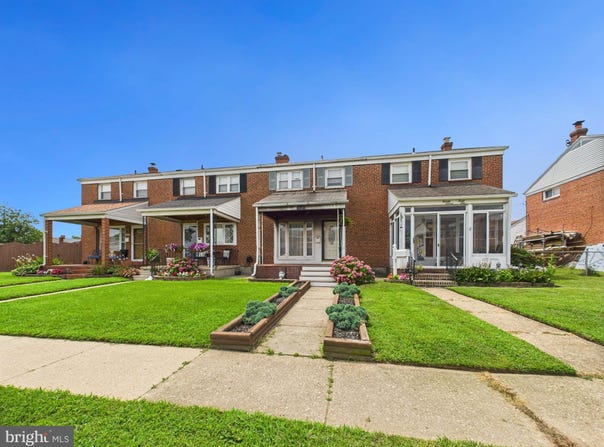 2743 KIRKLEIGH, DUNDALK, MD 21222