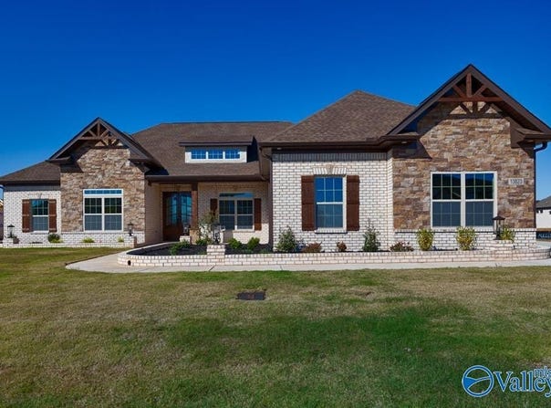 13872 Goff Drive, Athens, AL 35611