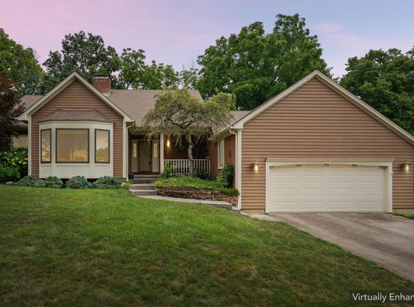 744 Nova Court, Worthington, OH 43085