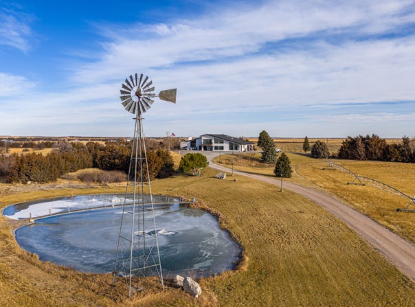73931 333 AVE, Imperial, NE 69033