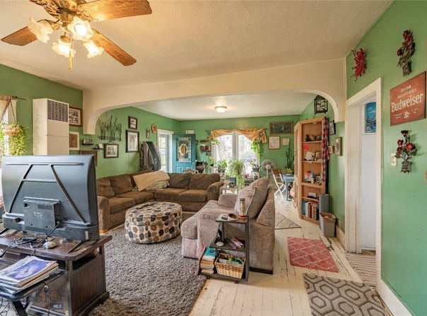 124 S M Street, Livingston, MT 59047