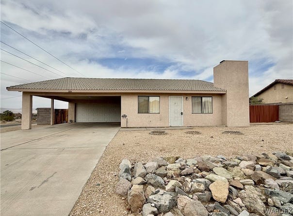 2001 E Mountain View Place, Fort Mohave, AZ 86426