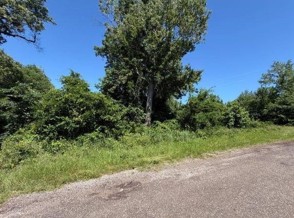 1153 CR 342, Henderson, TX 75654