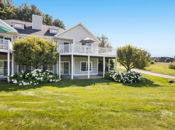 2750 E Crown Drive, Traverse City, MI 49685