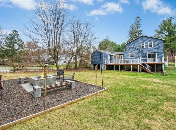 545 Victory Highway, Burrillville, RI 02839