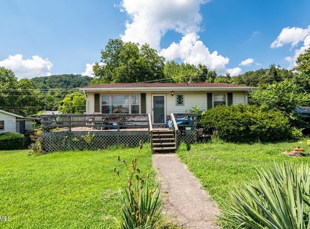613 Watterson Street, Rogersville, TN 37857