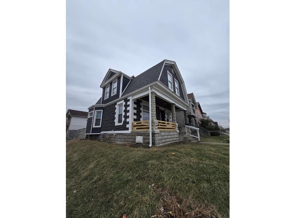 1035 Sullivant Avenue, Columbus, OH 43223