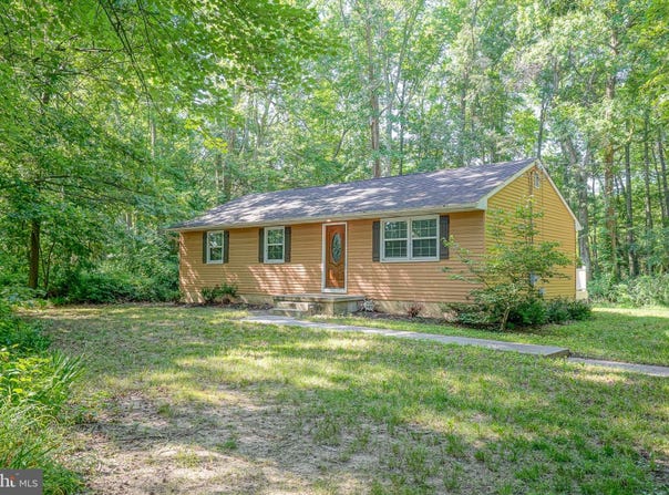 650 PENNS GROVE AUBURN ROAD, CARNEYS POINT, NJ 08069