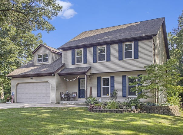 11912 S Lori Lane, Mishawaka, IN 46545