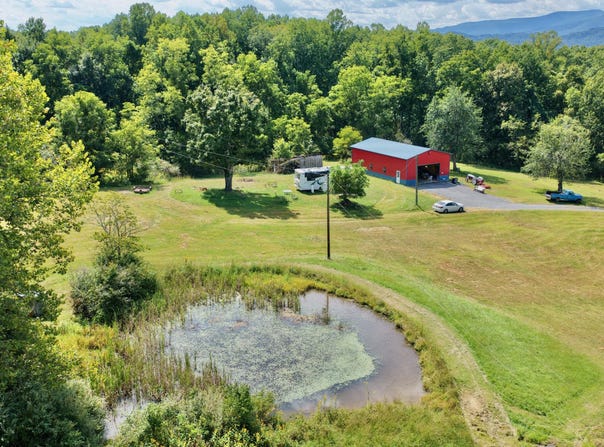 434 Tom Feamster Road, Alderson, WV 24910