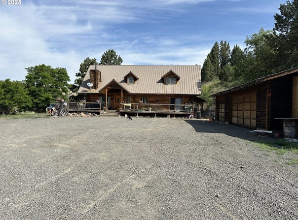 741 N Washington ST, Prairie City, OR 97869