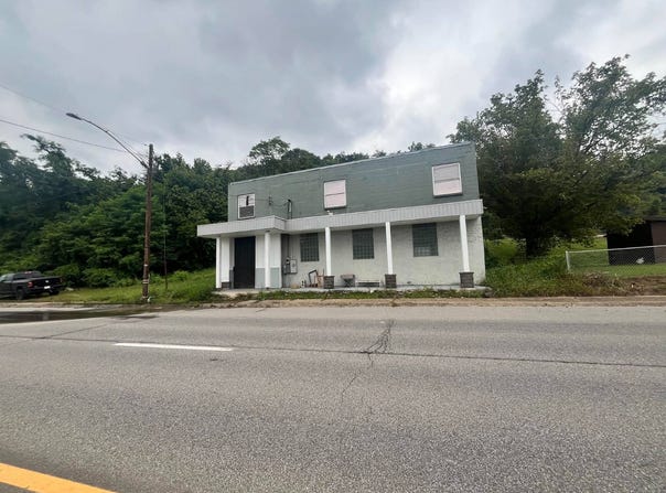 3608 7th Avenue, Charleston, WV 25387