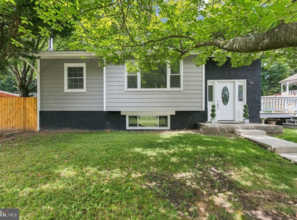 8902 SYLVANIA STREET, LORTON, VA 22079