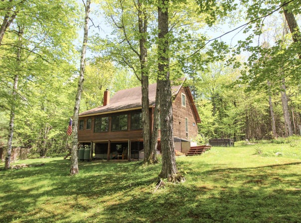 182 Chestnut Knoll Lane, Bethel, ME 04217