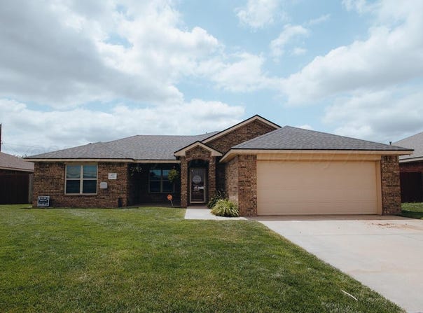 812 Braden Street, Dumas, TX 79029