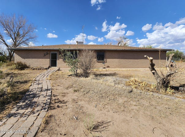 3155 SW Red Rooster Lane, Deming, NM 88030