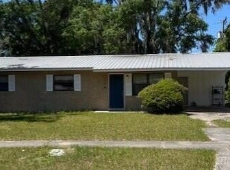 2418 HUSSON Avenue, Palatka, FL 32177