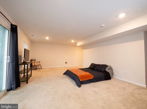186 BELL TOWER LANE, CHARLES TOWN, WV 25414