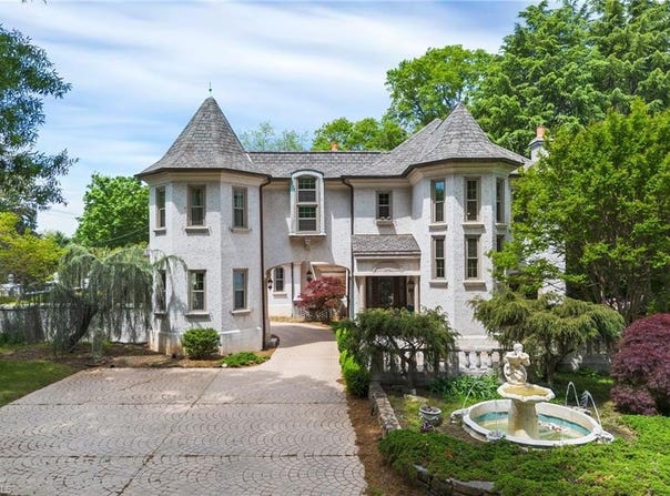 1000 Keprechian Lane, Winston-Salem, NC 27104