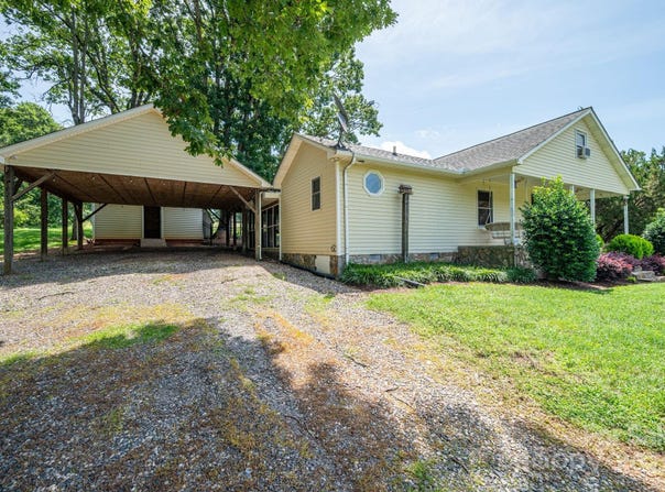 7660 Bud Davis Road, Vale, NC 28168