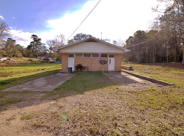 505 9th Ave., Lumberton, MS 39455