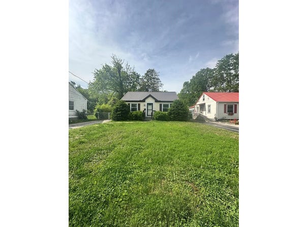 309 Fairview Drive, HOPKINSVILLE, KY 42240