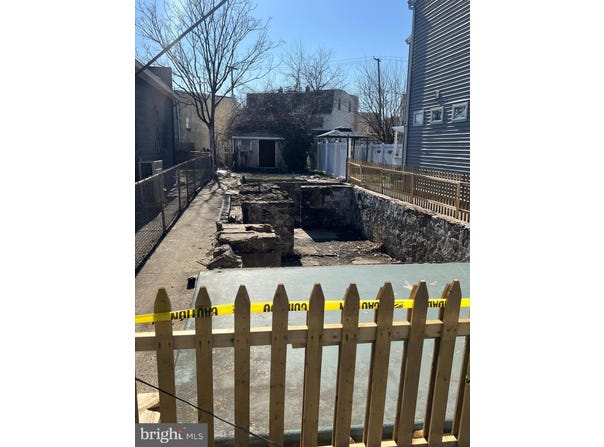 310 JERSEY AVENUE, GLOUCESTER CITY, NJ 08030