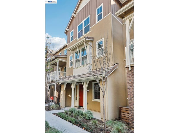 256 Plum Tree St, Livermore, CA 94551