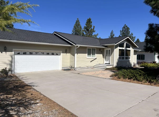 6409 January Ct., Weed, CA 96094-9473