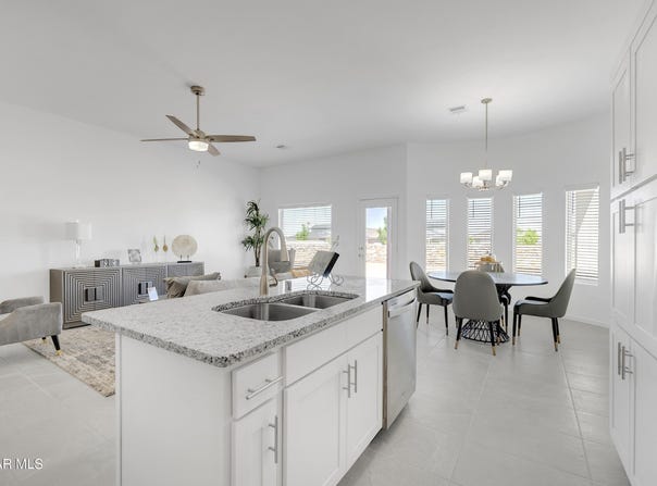 15141 Destination Avenue, El Paso, TX 79938