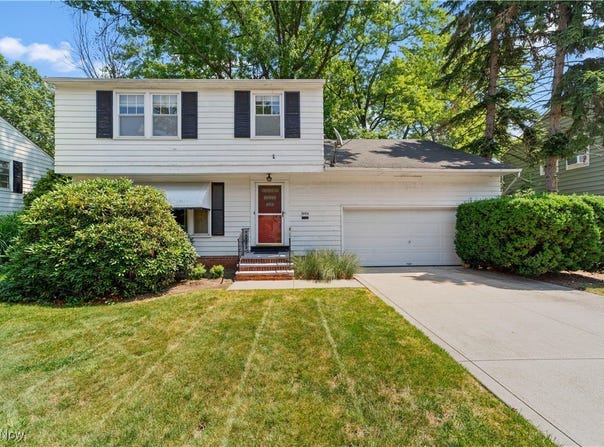 1043 Piermont Road, South Euclid, OH 44121