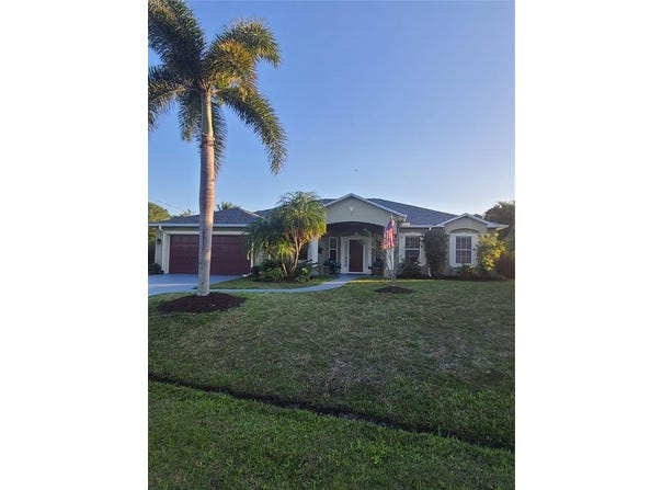 5260 NW Gamma St, Port St Lucie, FL 34986
