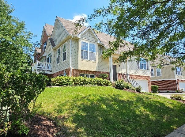 276 Timber Ridge Court, Joliet, IL 60431