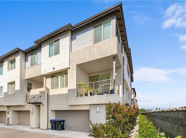 1570 Topeka Ave, unit 8, Placentia, Placentia, CA 92870