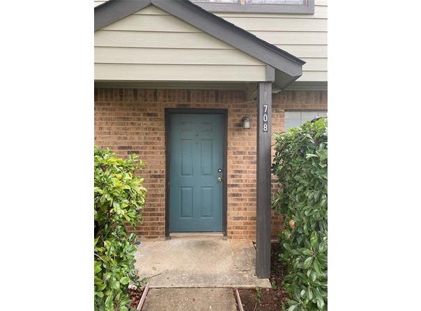 708 W Collins Street, Denton, TX 76201