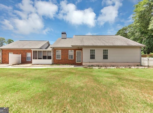 270 Woodgate, Fayetteville, GA 30214