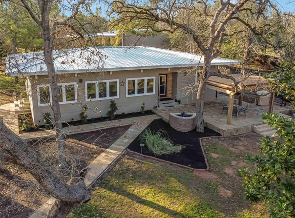 172 William Higgins DR, Bastrop, TX 78602