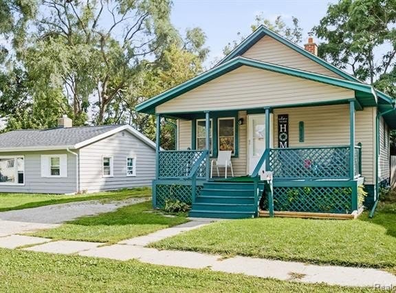 1622 Francis Street, Port Huron, MI 48060