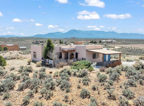 91g Tomas H Romero Road, Ranchos de Taos, NM 87557